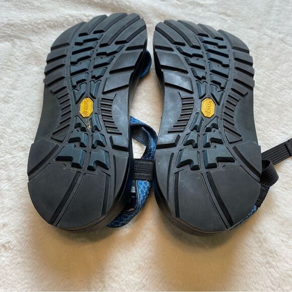 Chaco Loop Toe Blue Tone Sandals Size 12 - Picture 8 of 8